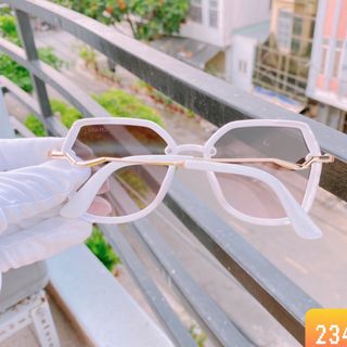 MẮT KÍNH 2345