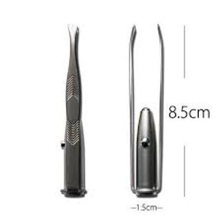 Nhíp Nhổ Lông Kèm Đèn Pin
