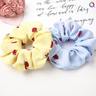 Cột tóc Scrunchies dâu tây strawberry
