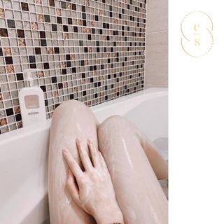 SỮA TẮM TRẮNG DA BEPos