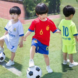 quần áo thể thao trẻ em