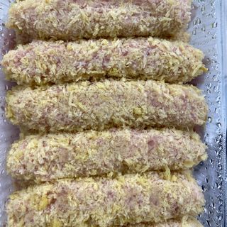 Nem chua tẩm bột(1 hộp) x 20 chiếc