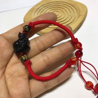 Vòng hồ ly tết dây đỏ
