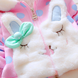 Áo khoác tai thỏ cho bé