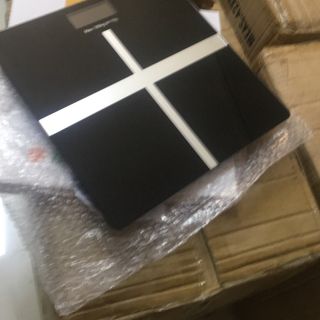Cân Iphone và cân chữ thâp