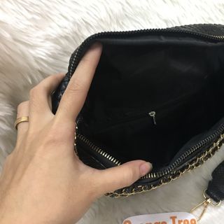 Túi đeo chéo vân rắn cực chất