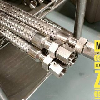 ống mềm dẫn hóa chất-ống mềm thủy lực bọc inox-ống mềm inox-ống mềm inox chịu nhiệt-ống mềm inox 304-ống mềm inox 316-ống dầu thủy lực- ống mềm dẫn hóa chất ptfe-ống mềm PTFE
