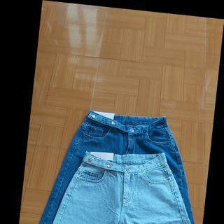 Quần jeam suông đai chéo