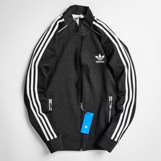 Áo khoác A.D.I.D.A.S