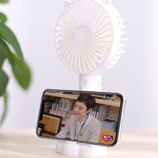 Quạt mini cầm tay-01