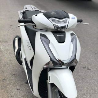 Cửa Hàng Xe Anh Thiên Cần Thanh Lý Gấp Vài Chiếc SH150i, 300i Xe Chính Chủ