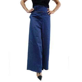 Váy Chống Nắng Dạng Quần Có Ống Jean Họa Tiết Nút Dán