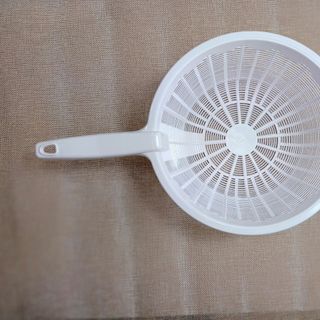 Rổ nhựa có cán Hanin - sản xuất theo tiêu chuẩn Nhật Bản