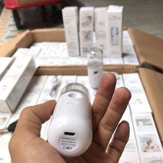 Phun sương Hai màu (trắng + hồng) Sỉ đầu thùng sẵn tại tphcm