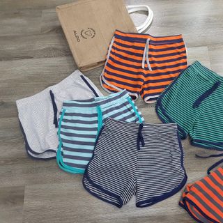 Quần short kẻ hàng dư xịn, chất mềm, cotton 100%
