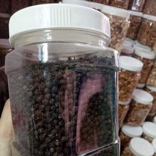 Tiêu đen nguyên hạt