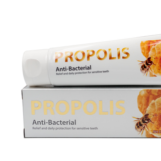 Kem đánh răng keo ong Nature's Top Propolis Toothpaste 110g