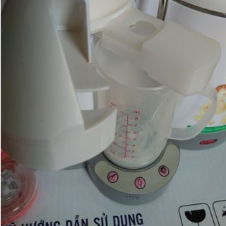 Máy pha sữa bột cho bé
