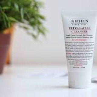 Sữa Rửa Mặt Kiehl's Ultra Facial Cleanser 150ml