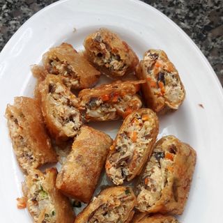 Nem vuông cua bể