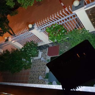 ĐÈN PHA LED NĂNG LƯỢNG MẶT TRỜI 100W - CHIẾU SÁNG XUYÊN ĐÊM MÀ KHÔNG TỐN ĐIỆN !!