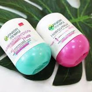 Lăn khử mùi diệt khuẩn Garnier Mineral 50ml