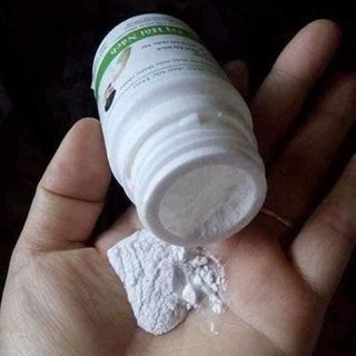 TRỊ HÔI NÁCH TRẦN KIM HUYỀN