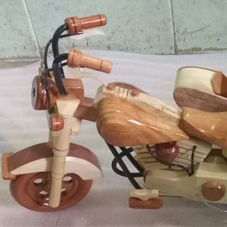 xe gỗ mỹ nghệ