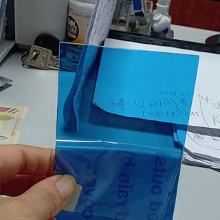 Tấm nhựa polycarbonate làm mũ chống covid