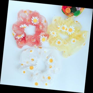 Scrunchies hoa cúc