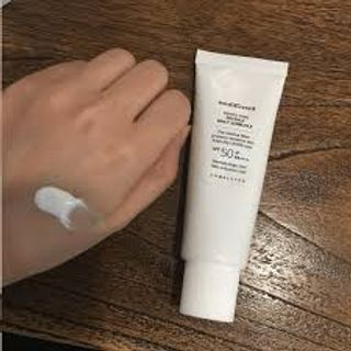Kem Chống Nắng Medifferent Perfecting Defence Daily Sunblock SPF50+ PA++++ 50ml