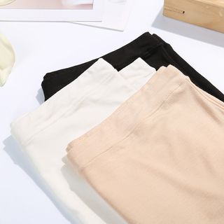 Quần An Toàn Mặc Váy