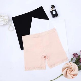Quần An Toàn Mặc Váy
