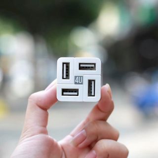 Củ sạc nhanh 4 cổng USB RP-U43