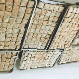 NEM CUA BỂ - VIP