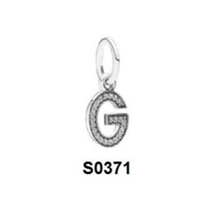 Charm treo chữ G S0371