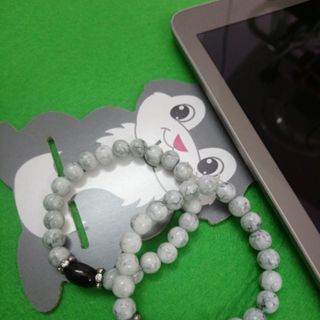 Chuỗi xám mix đeo tay