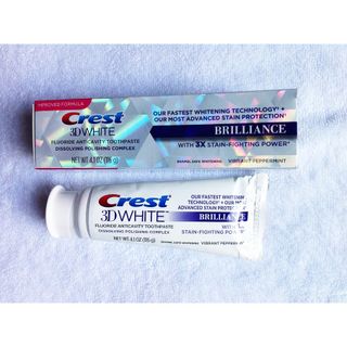 Kem đánh răng Crest 3D Brilliance 116g