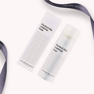 Xịt dưỡng makeup Too Cool For School 50ml