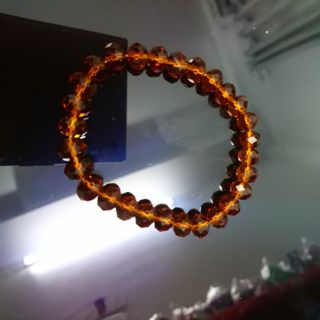 Chuỗi đeo tay pha lê nâu
