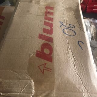 bản lề giảm chấn blumn,bản lề tháo lắp nhanh giá rẻ