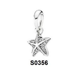 Charm treo trắng S0356