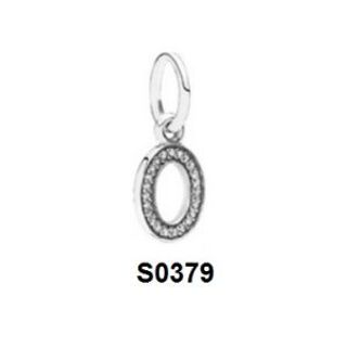 Charm treo chữ O S0379