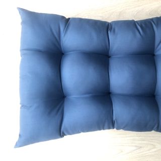 Nệm ngồi nhấn nút dài 60x40 cm