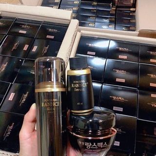 Toner trị nám DongSung