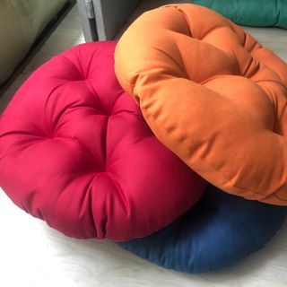 Nệm ngồi tròn nhấn nút 40 cm