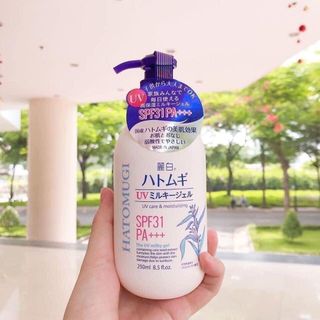 DƯỠNG THỂ TRẮNG DA NHẬT BẢN