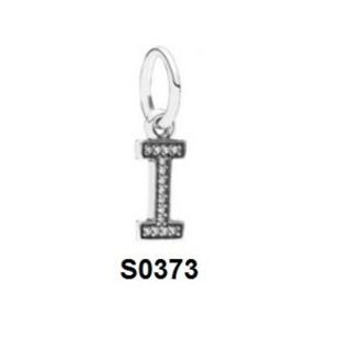 Charm treo chữ I S0373