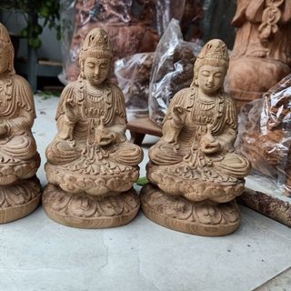 Tượng Phật Bà Mini Gỗ Xá Xị