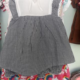 Bộ caro bé gái